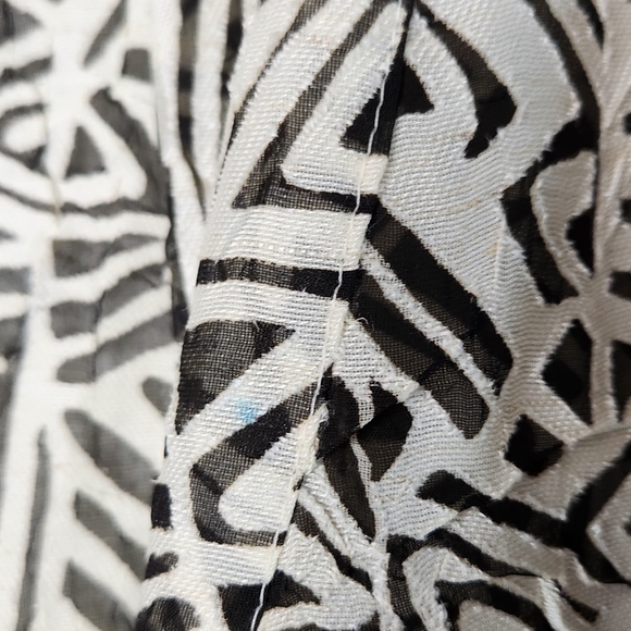 Chico's Geometric Black and White Open Jacket - Picture 4 of 6